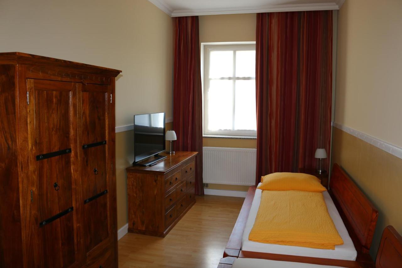 Gutshof Sagritz Hotel Golßen Bagian luar foto